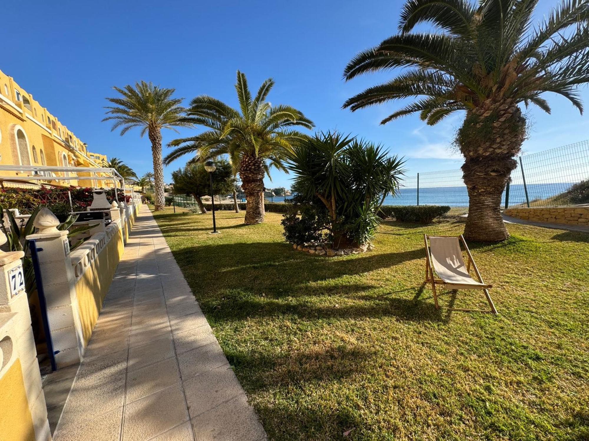 Beautiful Home 50M Private Beach Campello Alicante El Campello Exteriör bild